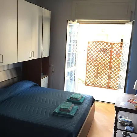 La Dimora Bed & Breakfast