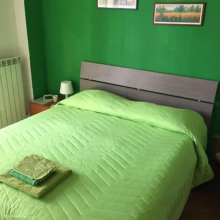 La Dimora Bed & Breakfast *